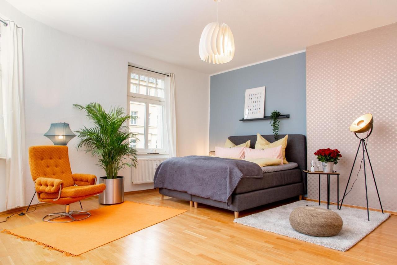 Kassberg Apartment Im Retro-Stil / Netflix & Wifi Хемниц Экстерьер фото