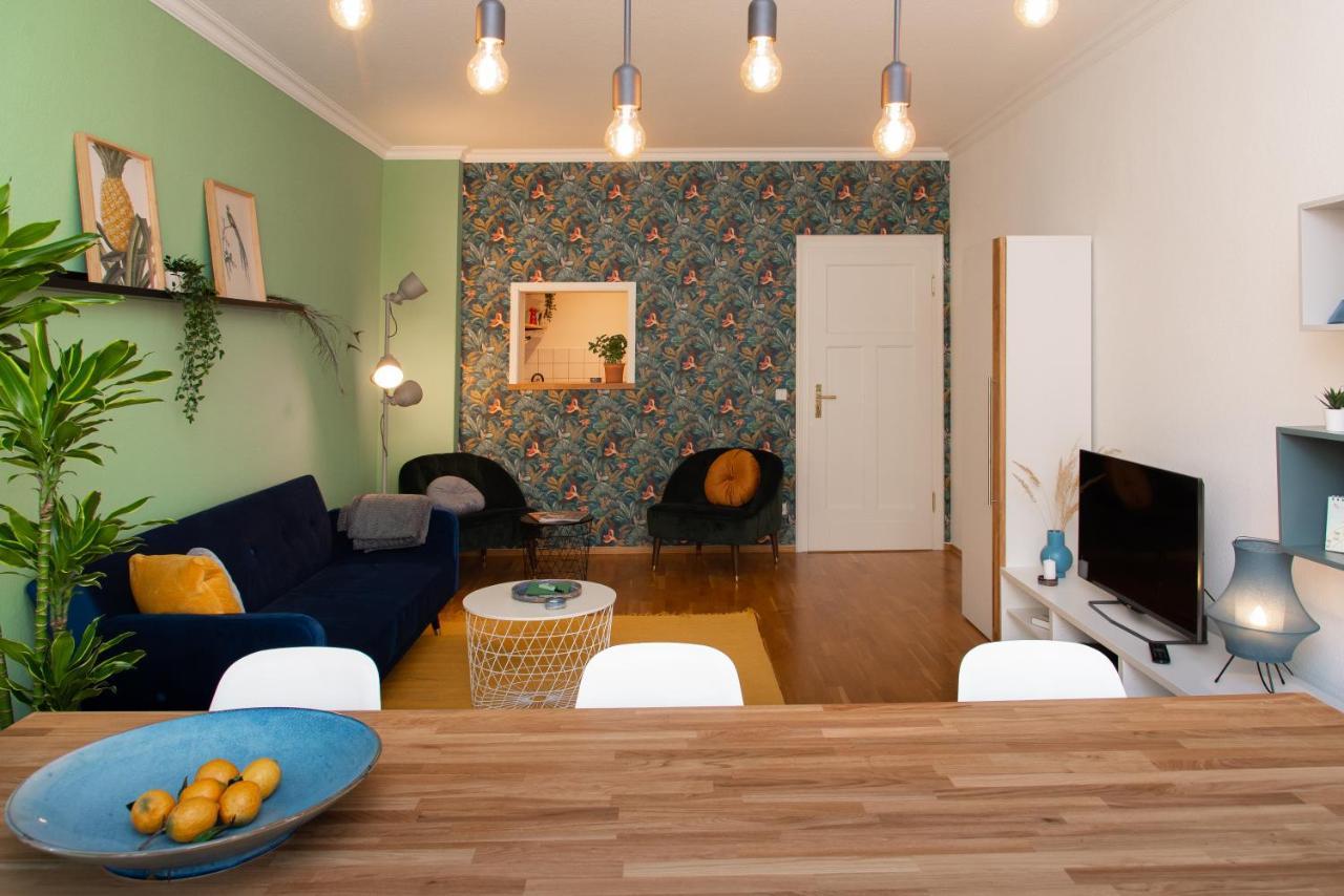 Kassberg Apartment Im Retro-Stil / Netflix & Wifi Хемниц Экстерьер фото