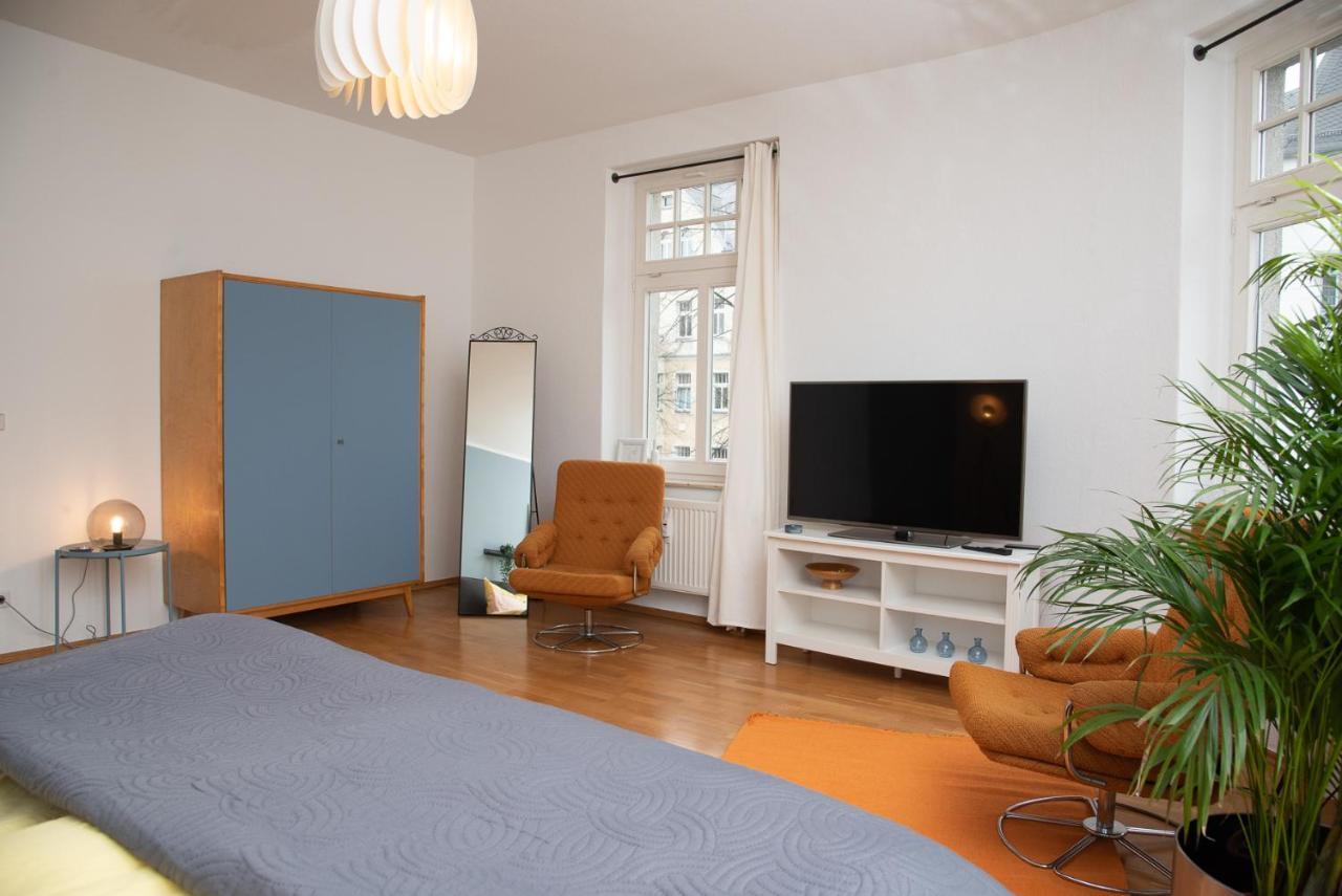 Kassberg Apartment Im Retro-Stil / Netflix & Wifi Хемниц Экстерьер фото