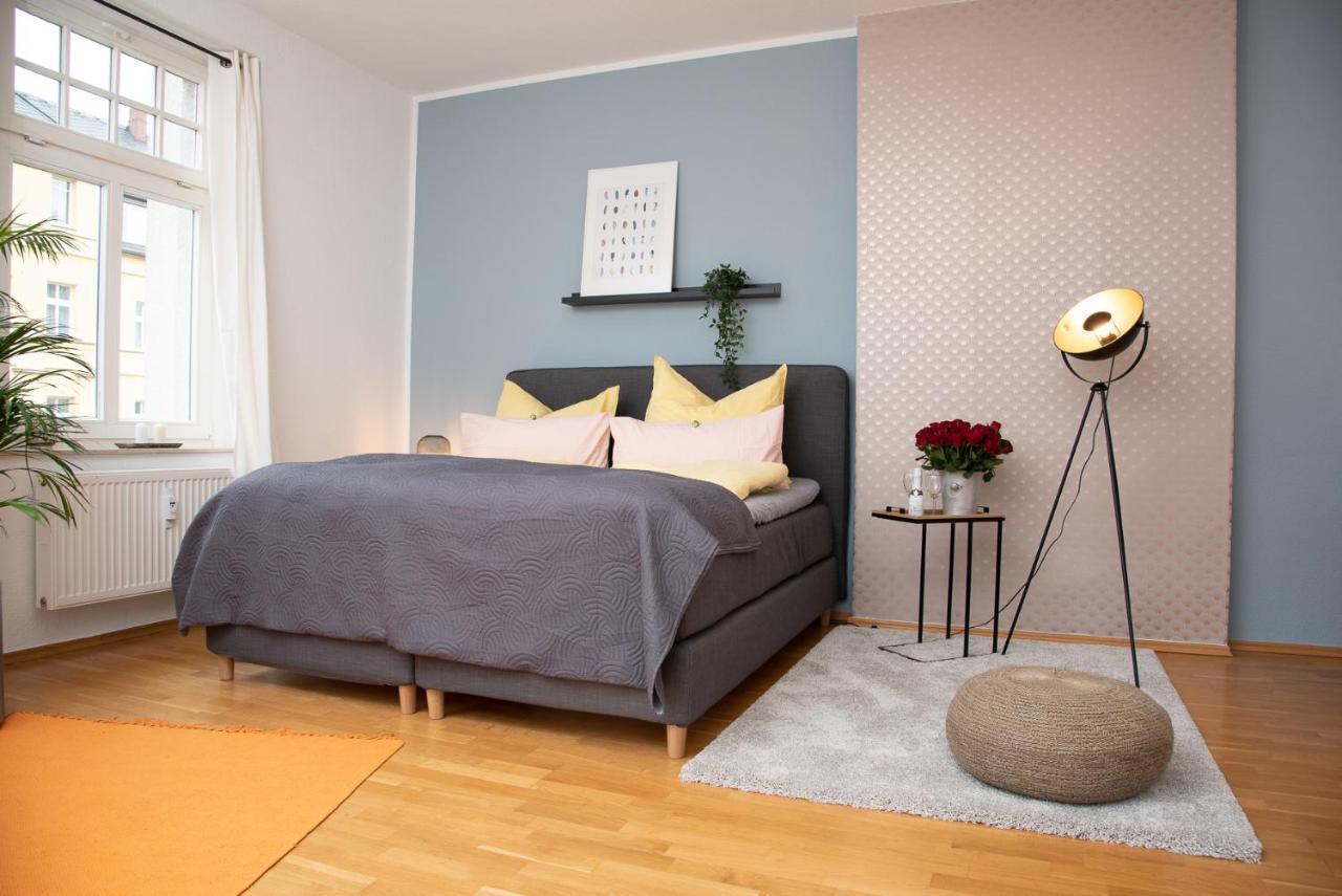 Kassberg Apartment Im Retro-Stil / Netflix & Wifi Хемниц Экстерьер фото